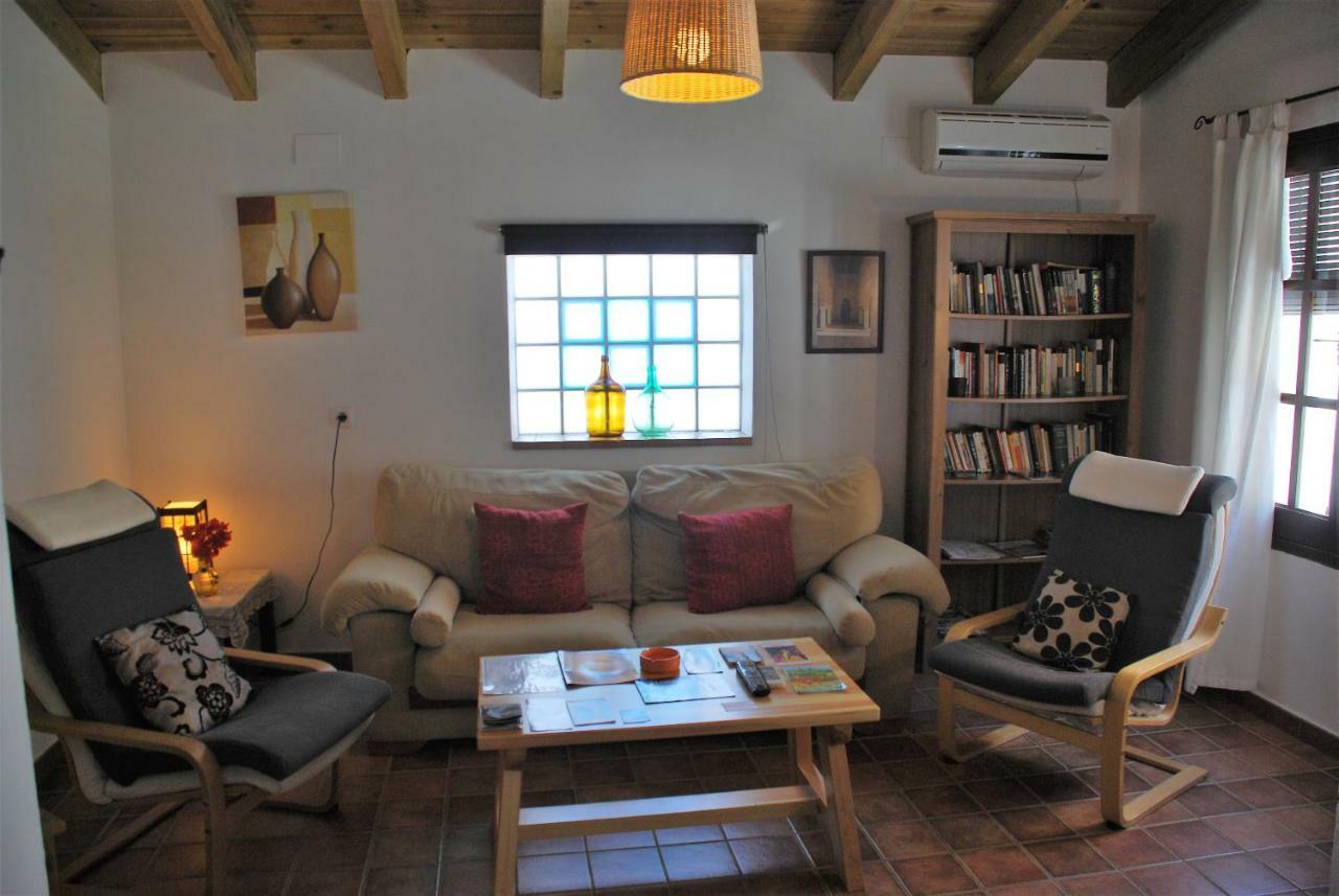 Casa Rural La Torre Almonaster la Real Exteriör bild